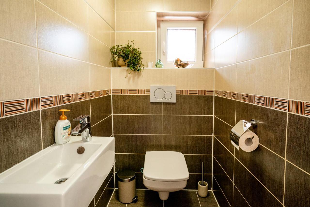 Apartman U Jirika Podebrady Luaran gambar